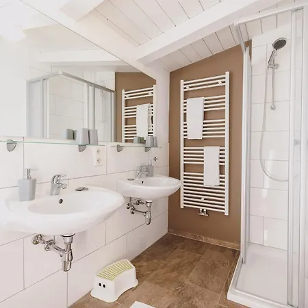 Chalet Naila By We Rent *